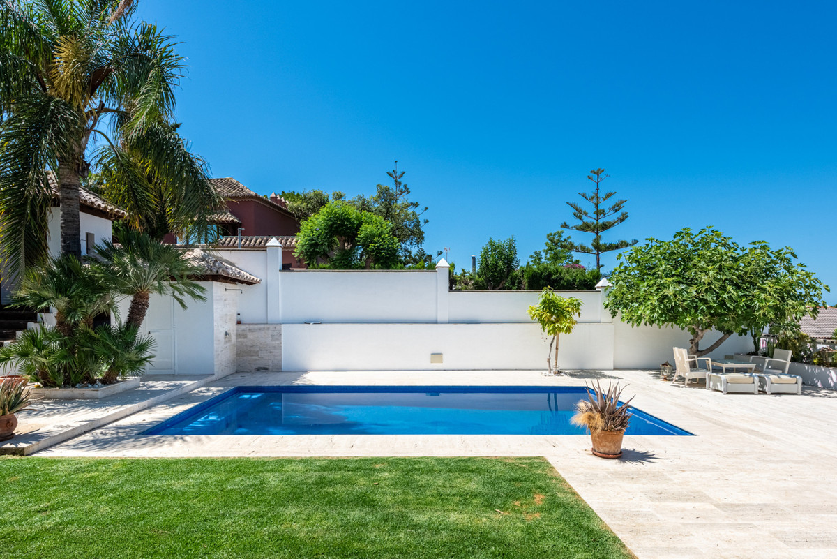 Huis te koop in Marbella | 5 slaapkamers H5445769