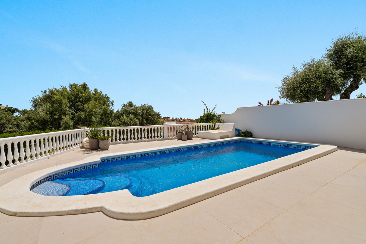 Huis te koop in Marbella | 4 slaapkamers H5449492