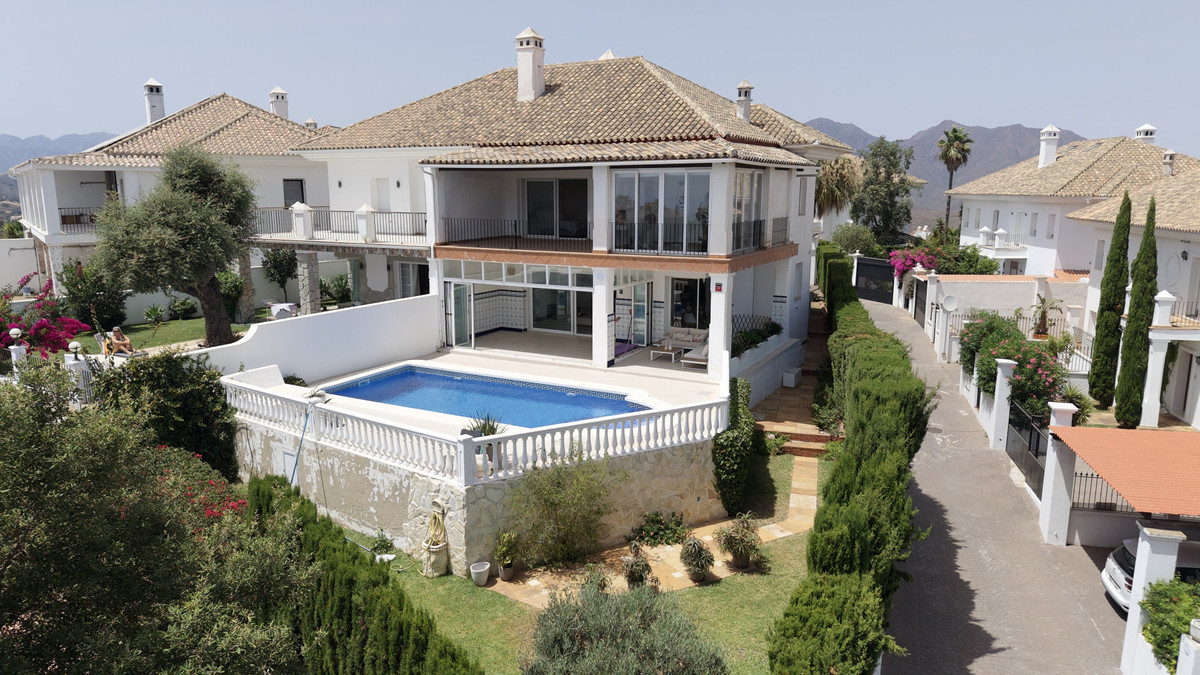 Huis te koop in Marbella | 4 slaapkamers H5449492