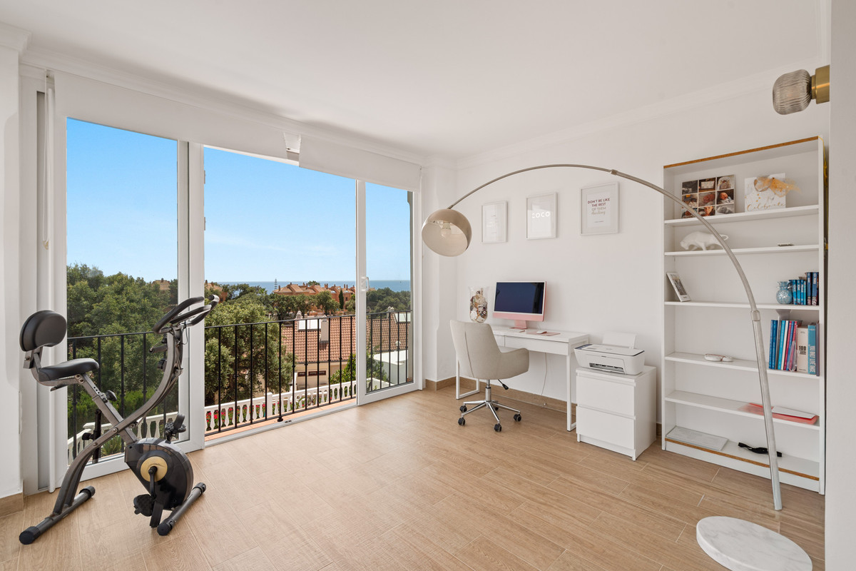 Huis te koop in Marbella | 4 slaapkamers H5449492