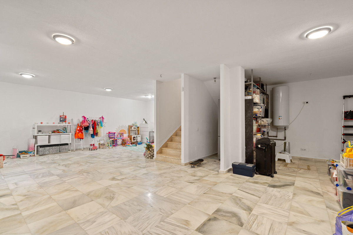 Huis te koop in Marbella | 4 slaapkamers H5449492