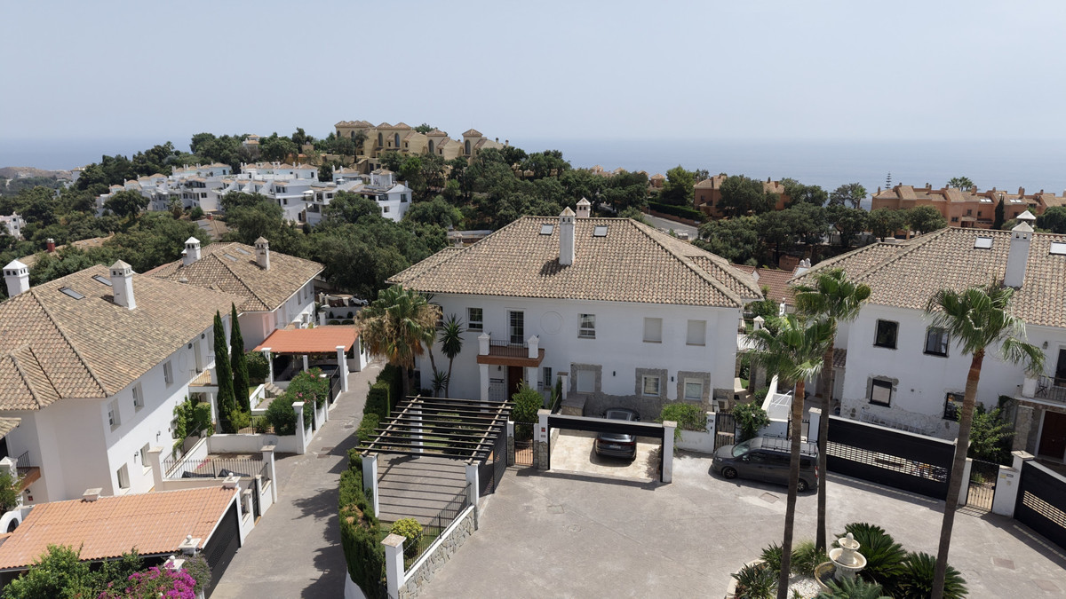 Huis te koop in Marbella | 4 slaapkamers H5449492