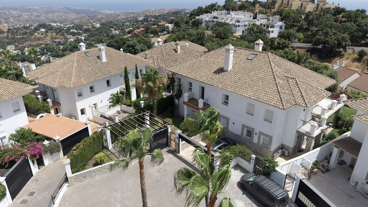 Huis te koop in Marbella | 4 slaapkamers H5449492
