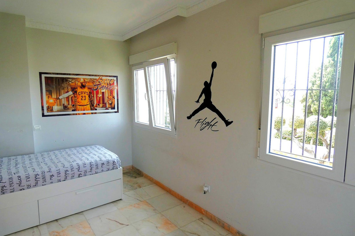 Huis te koop in Marbella | 5 slaapkamers H5450497
