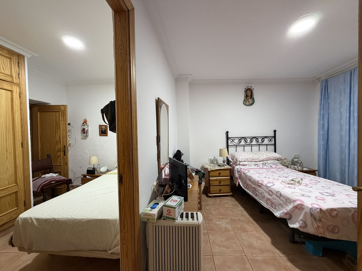 Huis te koop in Marbella | 4 slaapkamers H5455375