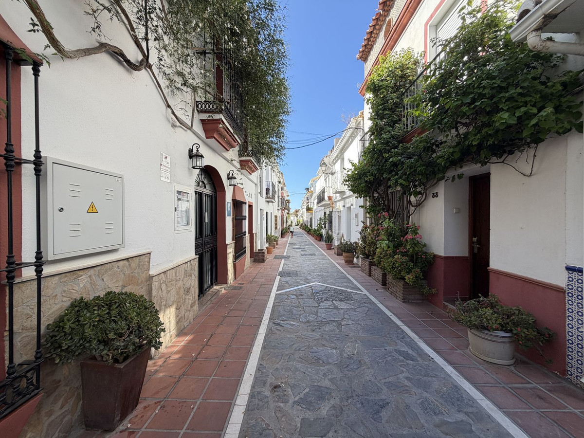 Huis te koop in Marbella | 4 slaapkamers H5455375