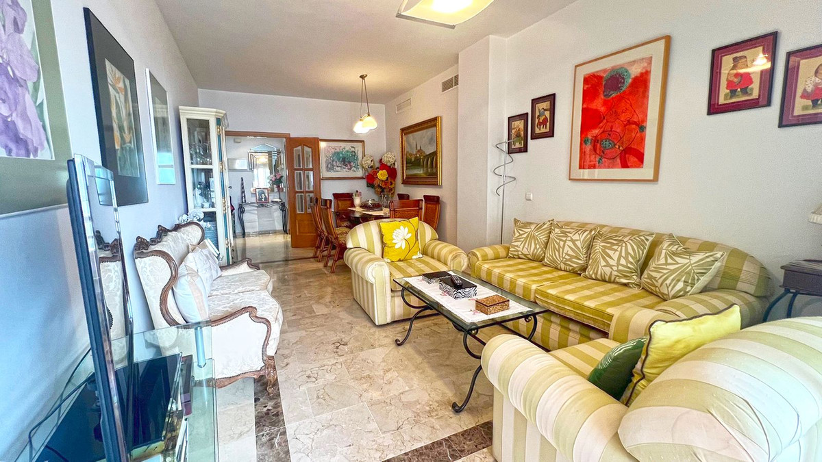 Huis te koop in Marbella | 3 slaapkamers H5459302