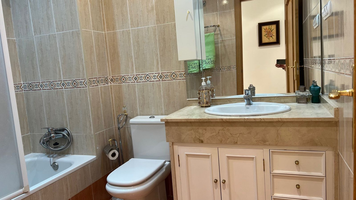Huis te koop in Marbella | 3 slaapkamers H5459302