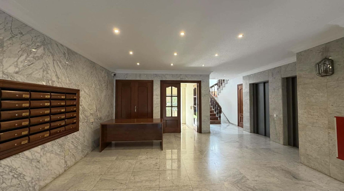 Appartement te koop in Marbella | 2 slaapkamers H5459404