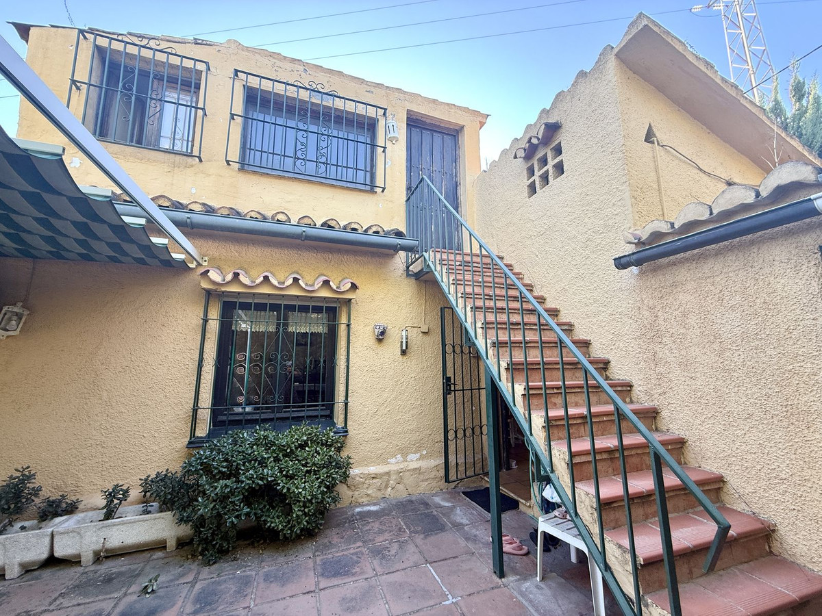 Huis te koop in Marbella | 5 slaapkamers H5465476