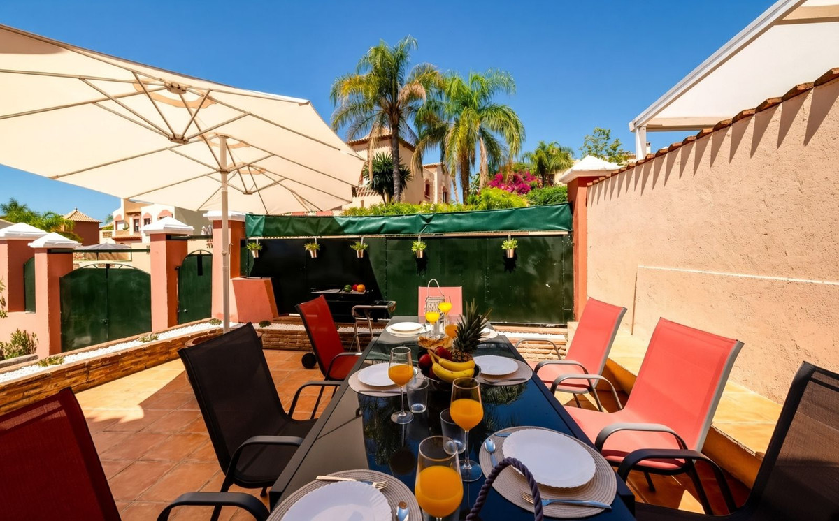Huis te koop in Marbella | 4 slaapkamers H5467780