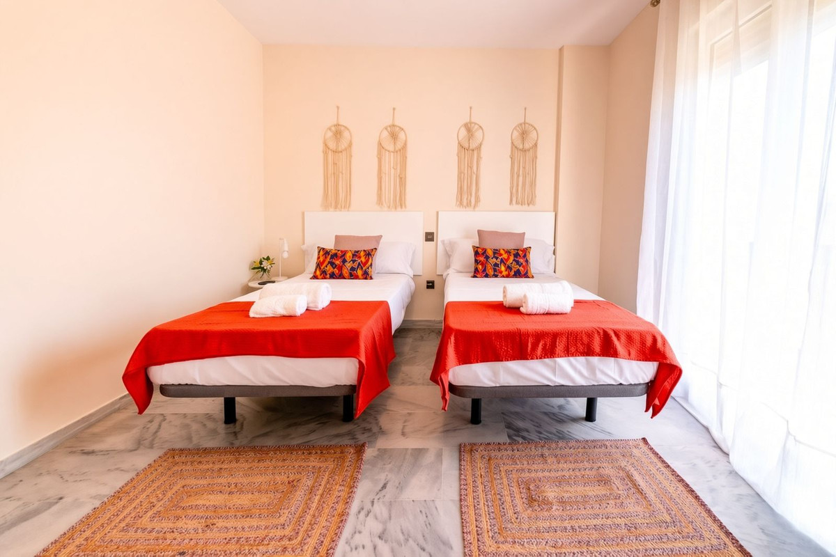 Huis te koop in Marbella | 4 slaapkamers H5467780