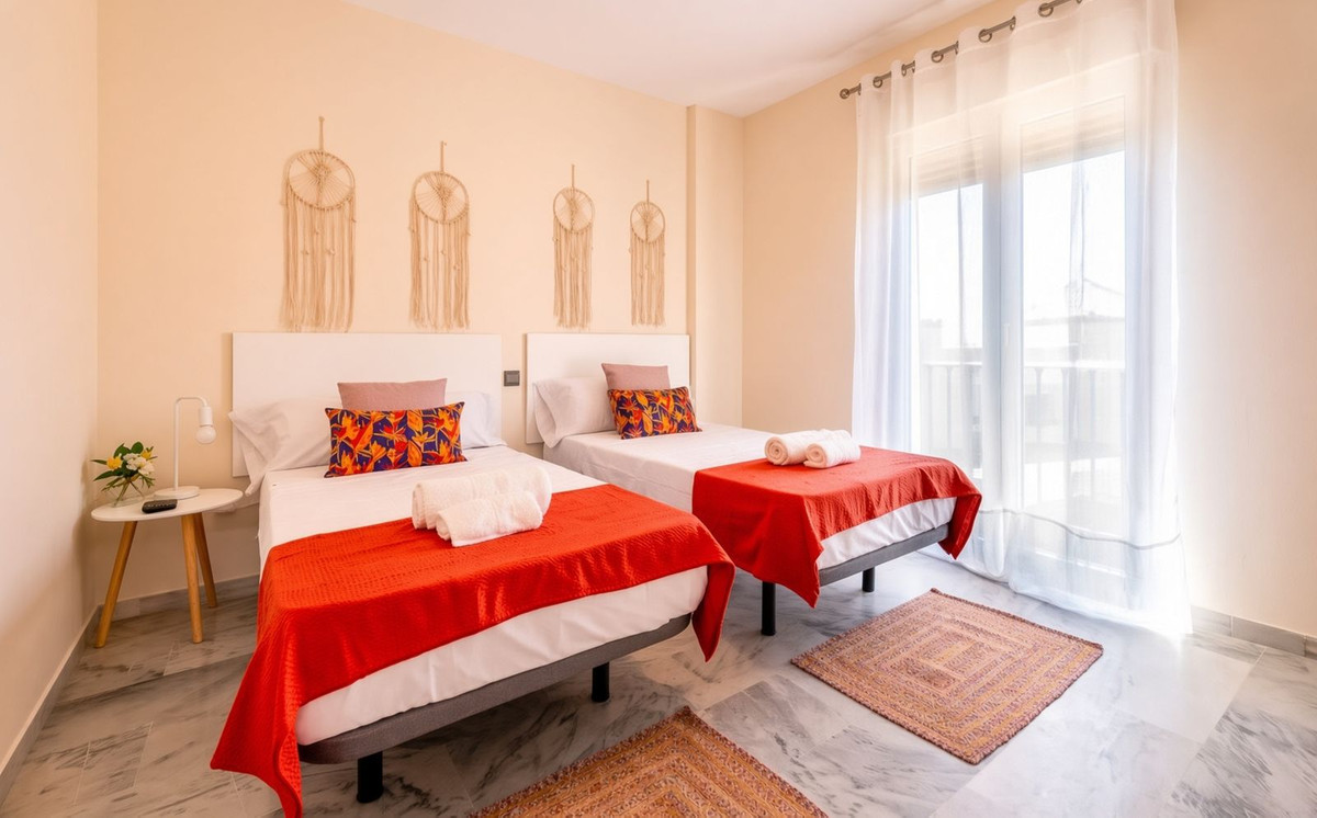 Huis te koop in Marbella | 4 slaapkamers H5467780