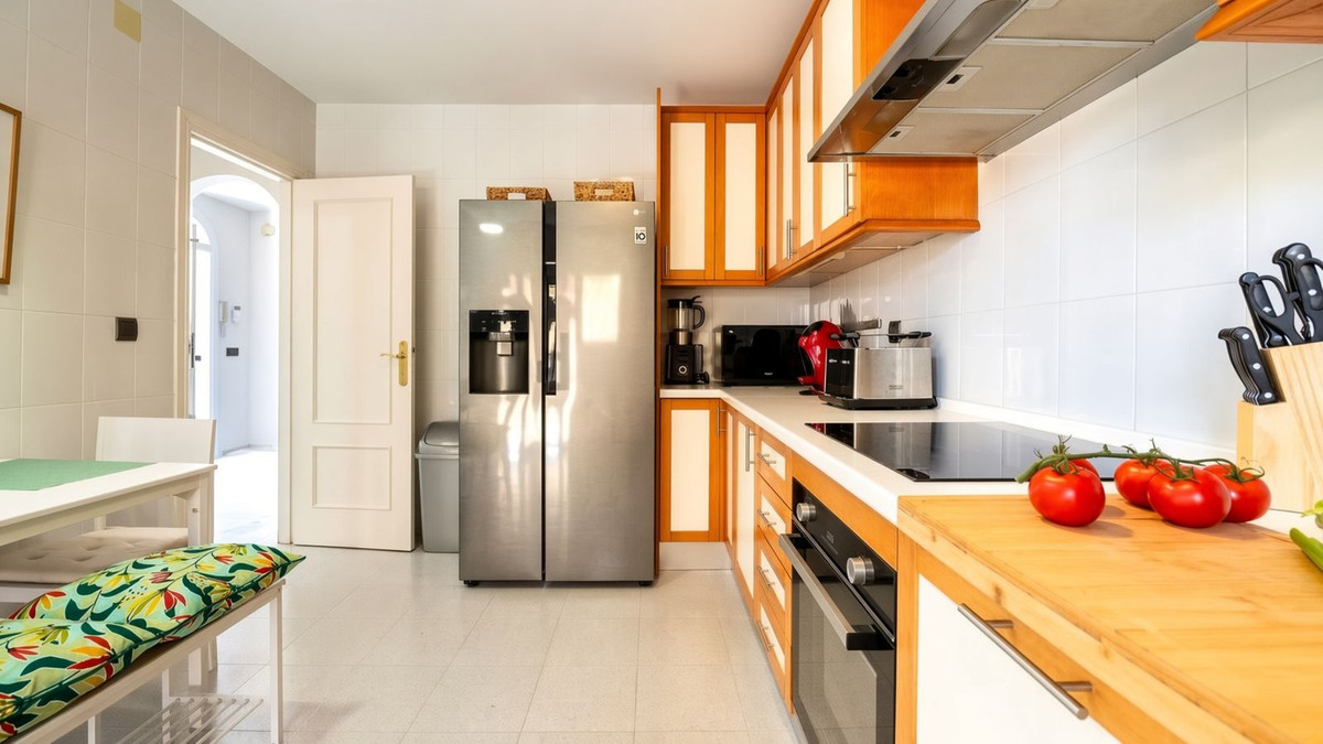 Huis te koop in Marbella | 4 slaapkamers H5467780