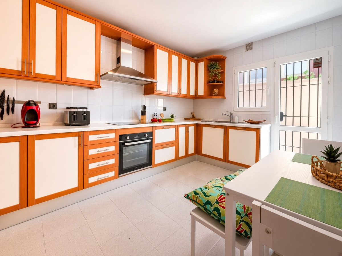 Huis te koop in Marbella | 4 slaapkamers H5467780