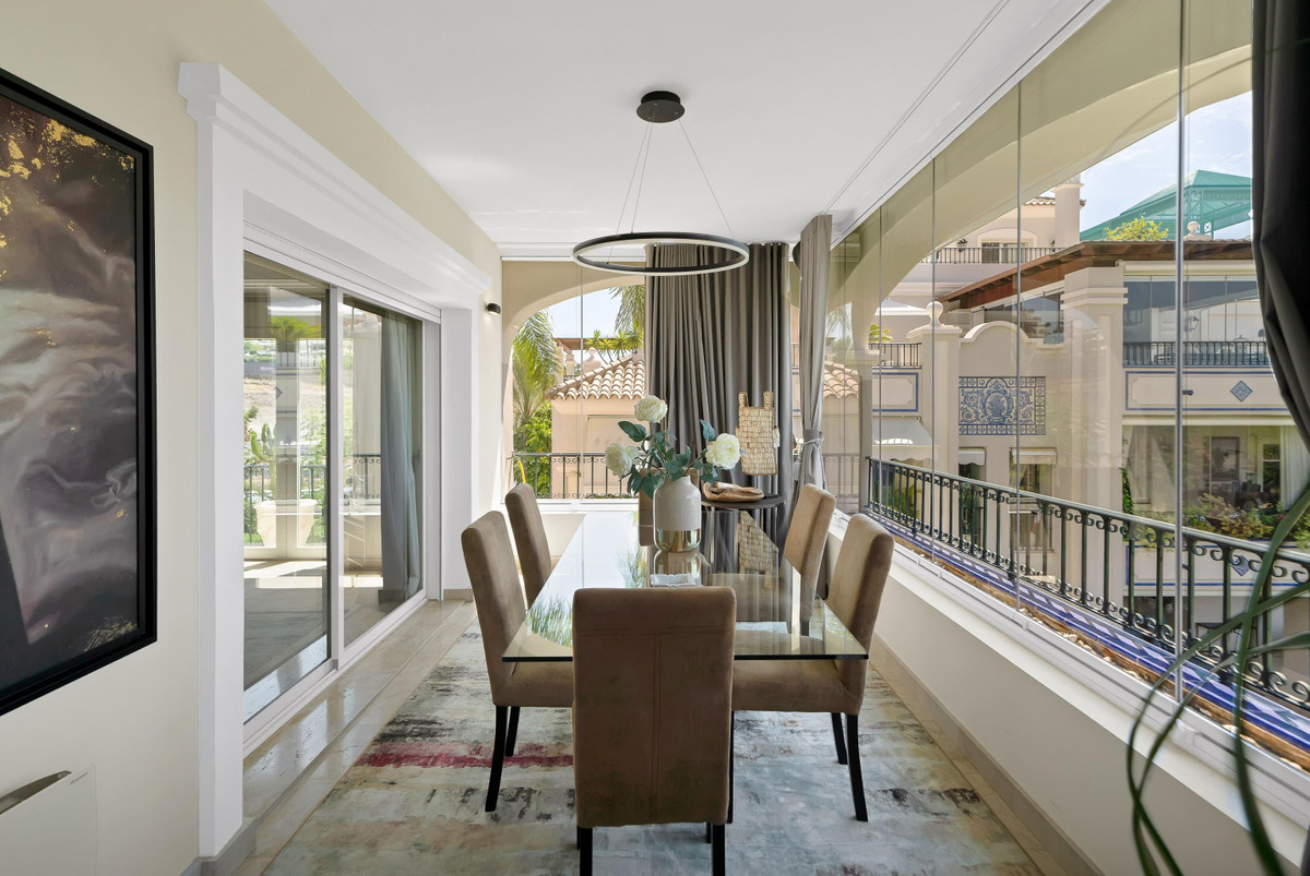 Huis te koop in Marbella | 3 slaapkamers H5468815
