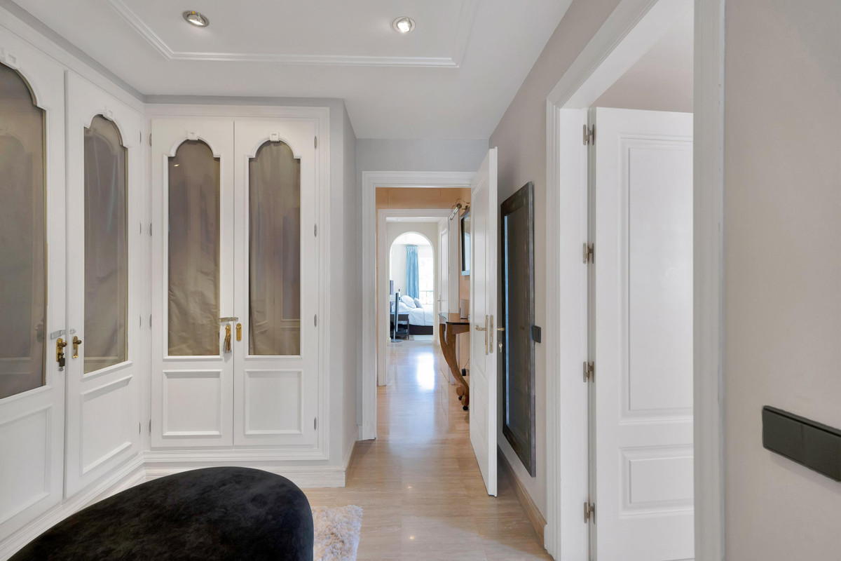Huis te koop in Marbella | 3 slaapkamers H5468815
