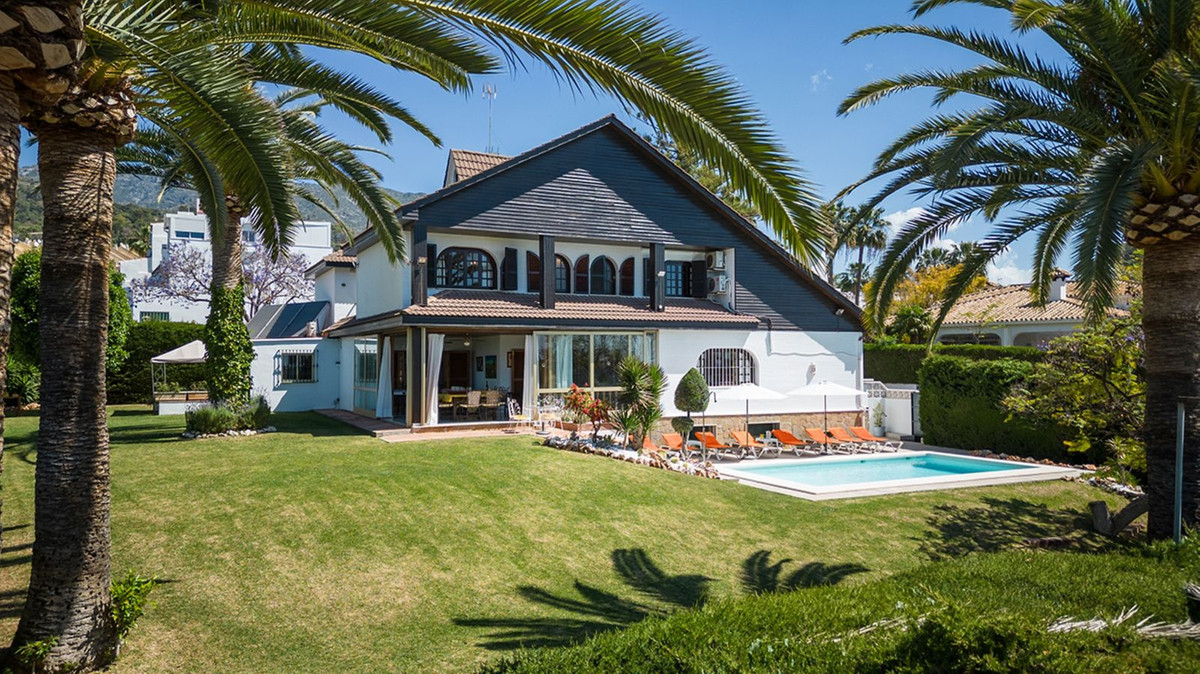Huis te koop in Marbella | 7 slaapkamers H5469439