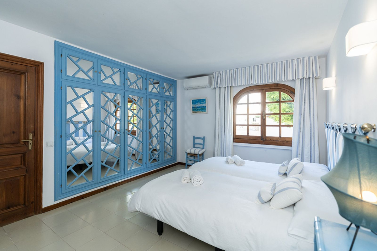 Huis te koop in Marbella | 7 slaapkamers H5469439