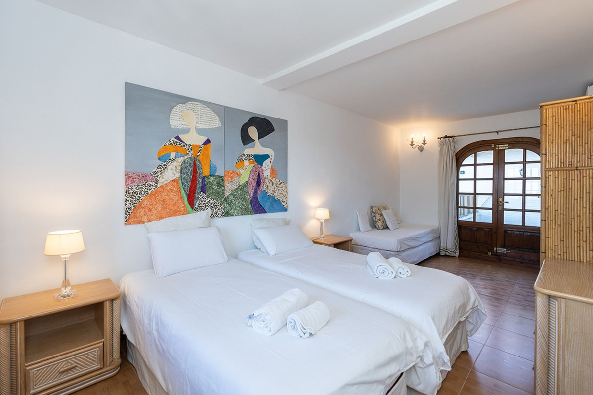 Huis te koop in Marbella | 7 slaapkamers H5469439
