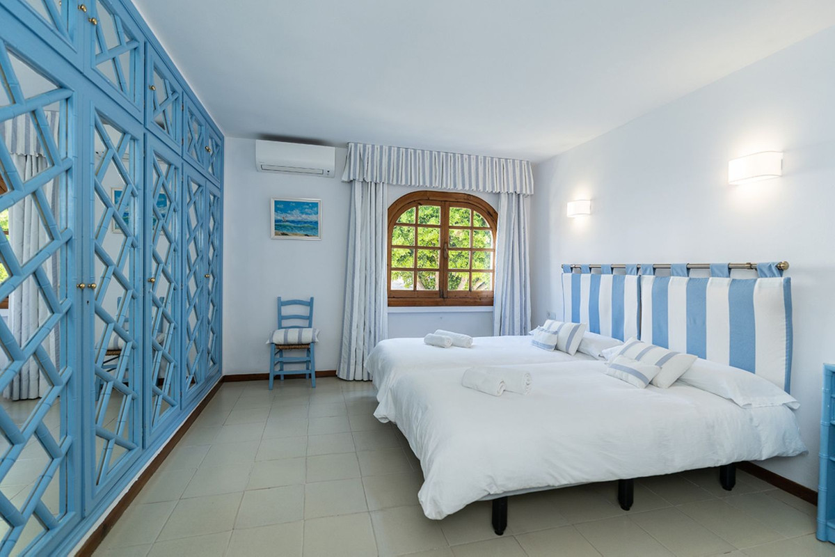 Huis te koop in Marbella | 7 slaapkamers H5469439