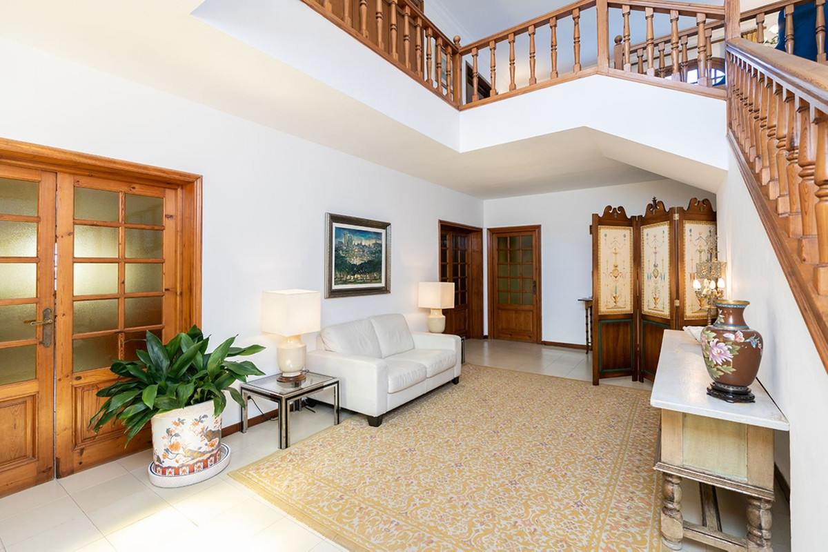 Huis te koop in Marbella | 7 slaapkamers H5469439