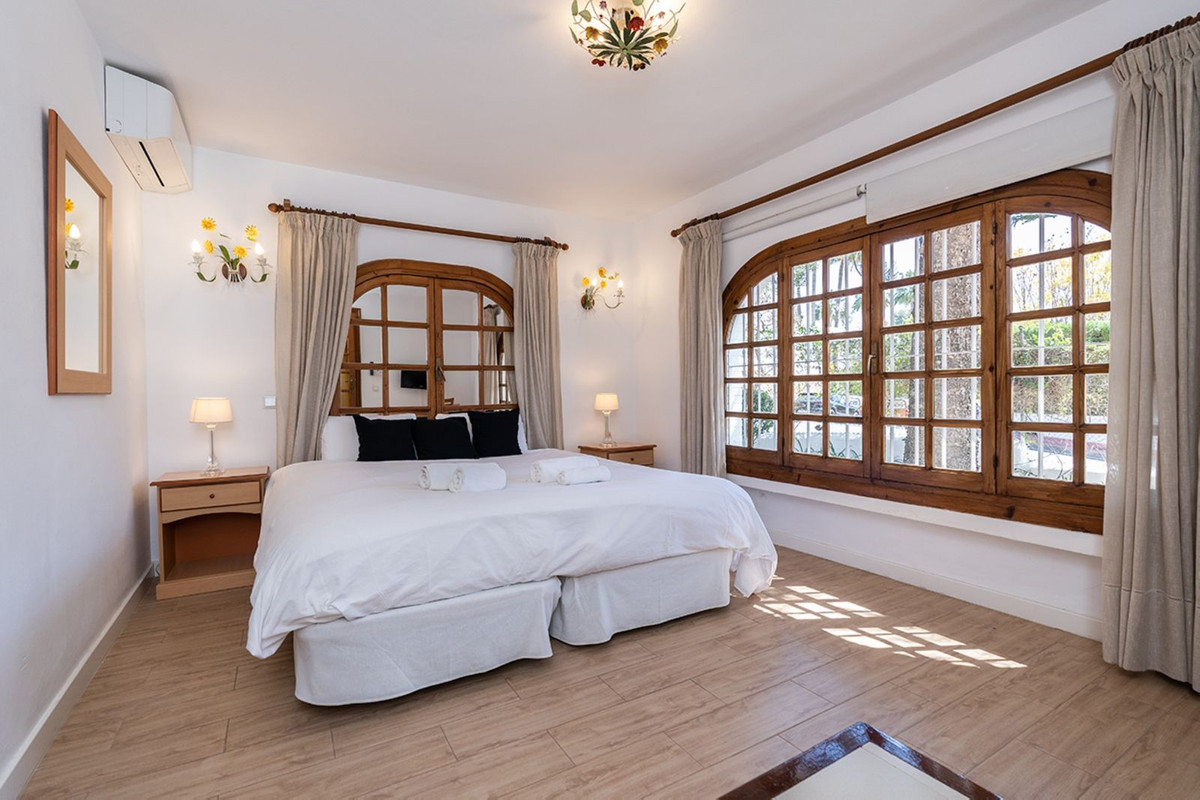 Huis te koop in Marbella | 7 slaapkamers H5469439
