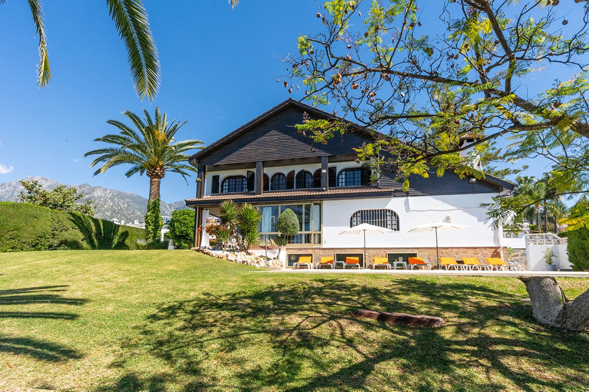 Huis te koop in Marbella | 7 slaapkamers H5469439