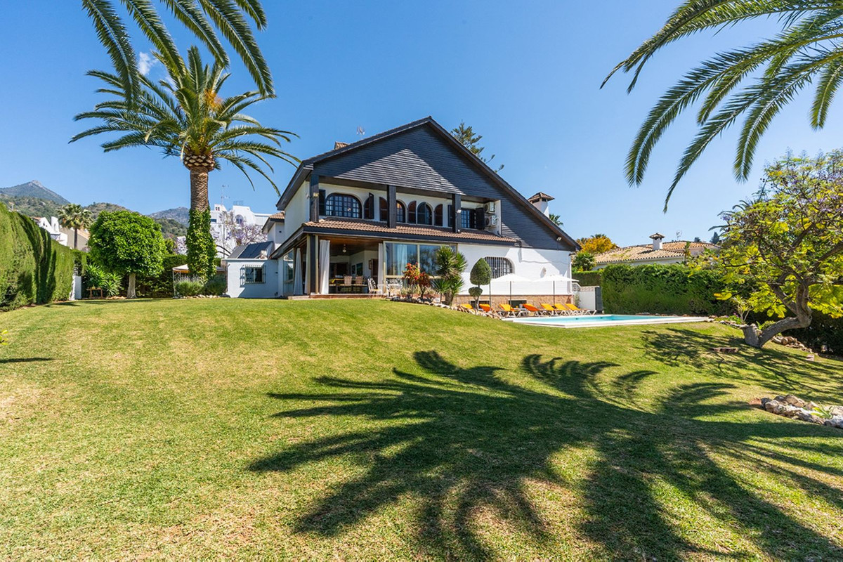 Huis te koop in Marbella | 7 slaapkamers H5469439