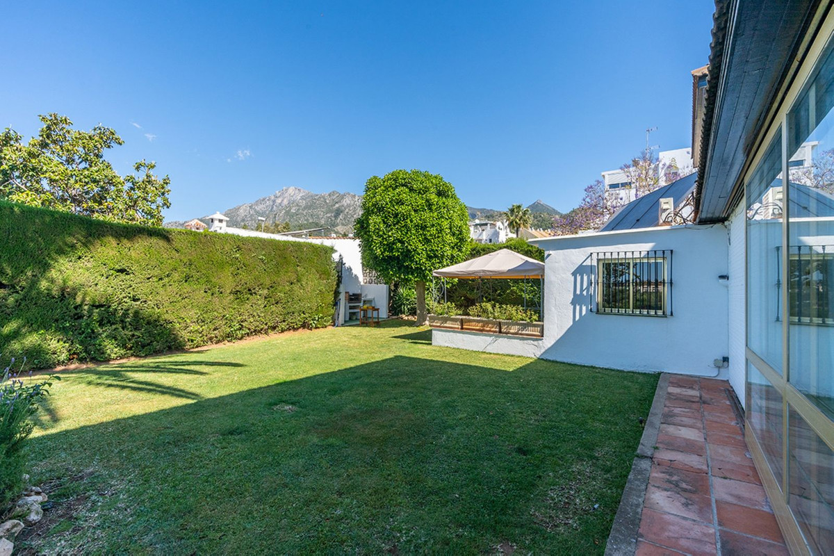 Huis te koop in Marbella | 7 slaapkamers H5469439