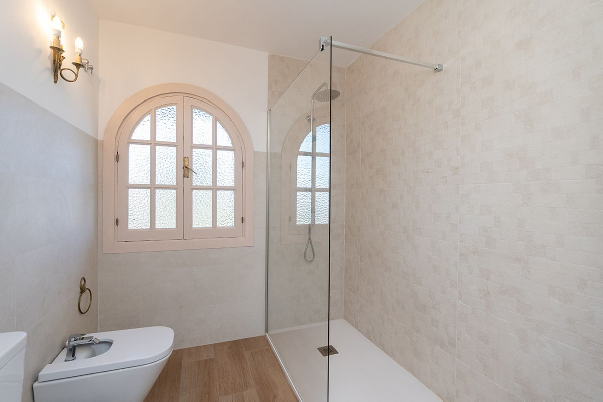 Huis te koop in Marbella | 7 slaapkamers H5469439