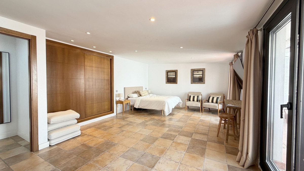 Huis te koop in Marbella | 3 slaapkamers H5487613