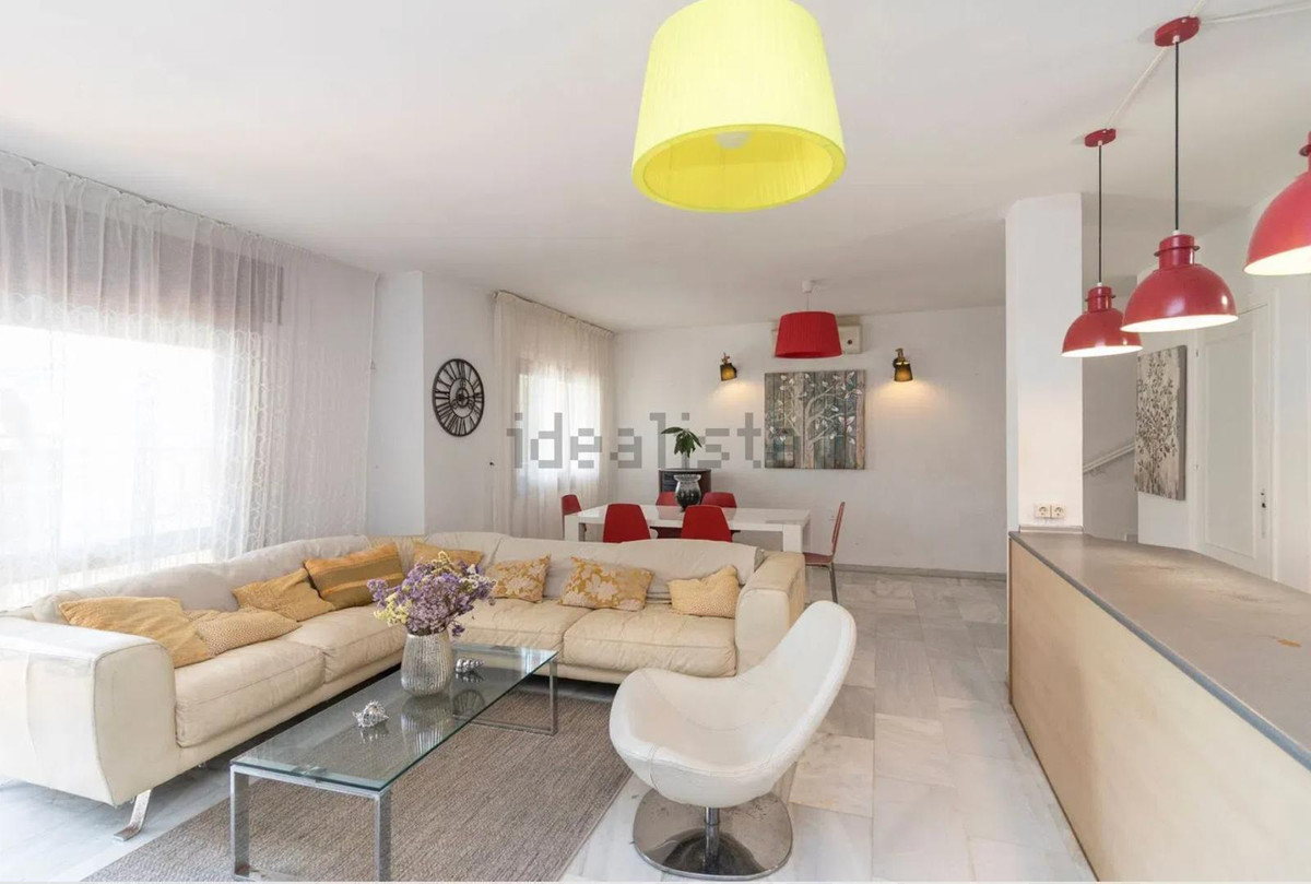 Huis te koop in Marbella | 4 slaapkamers H5488753