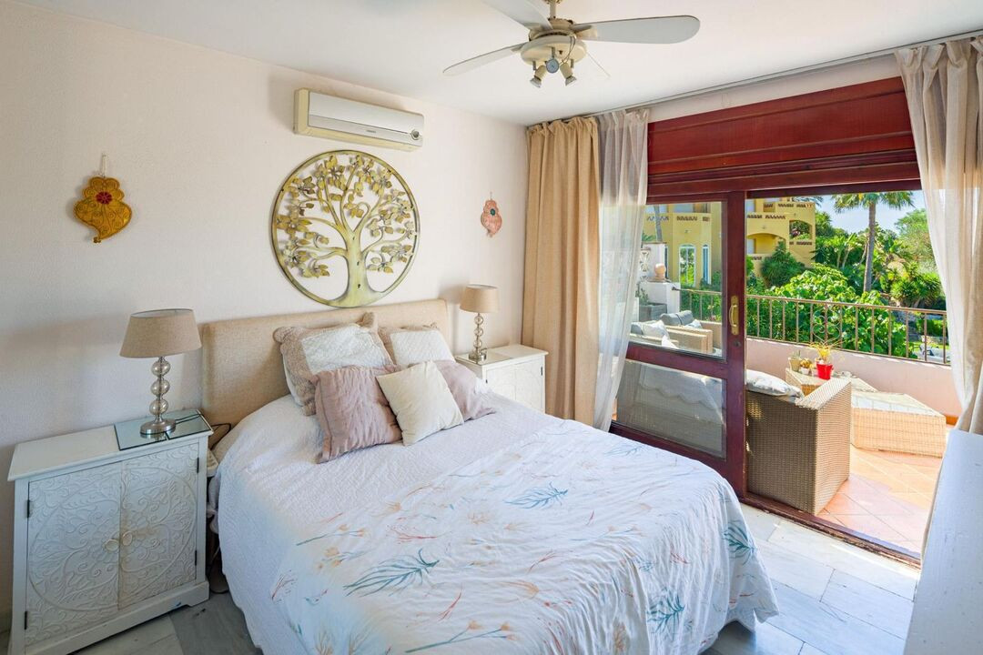 Huis te koop in Marbella | 4 slaapkamers H5488753