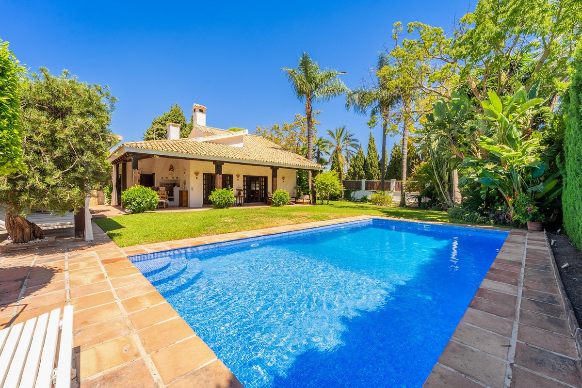 Huis te koop in Marbella | 4 slaapkamers H5490340
