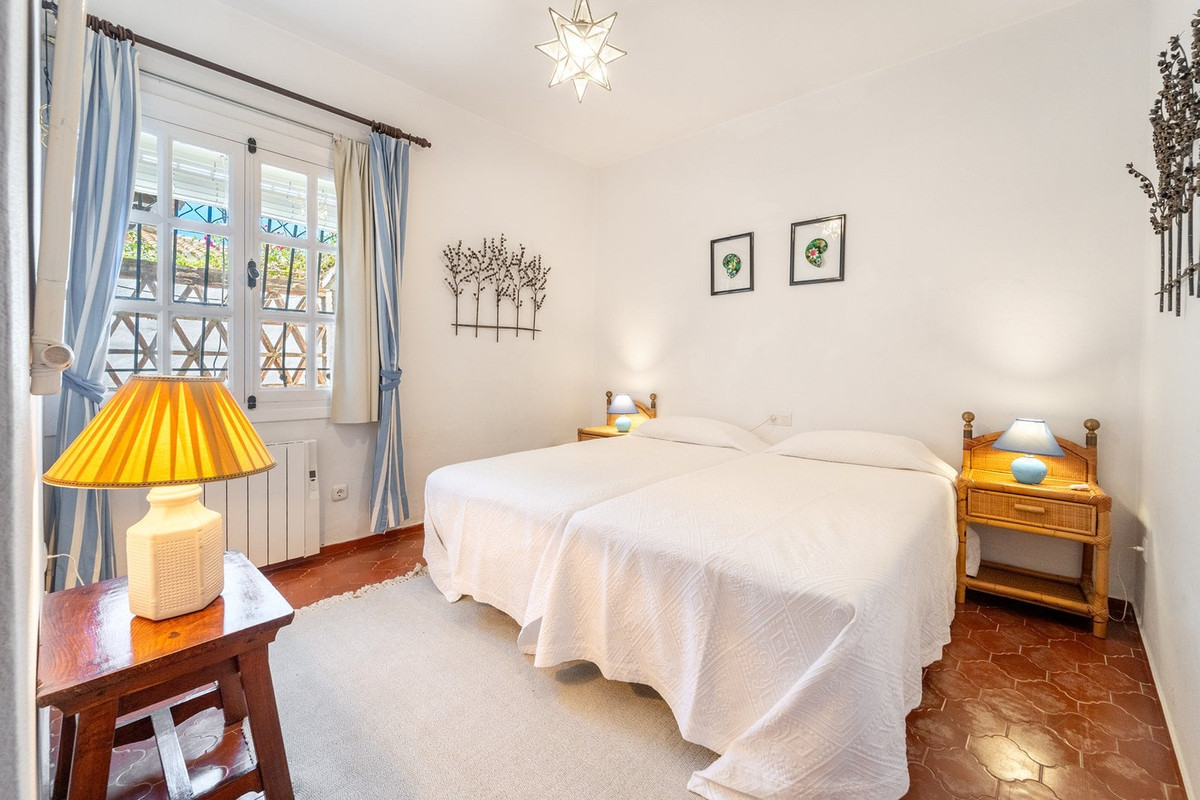 Huis te koop in Marbella | 4 slaapkamers H5490340