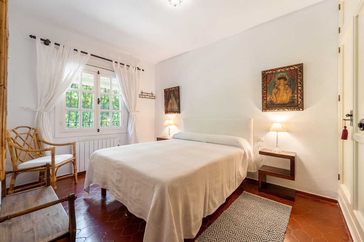 Huis te koop in Marbella | 4 slaapkamers H5490340