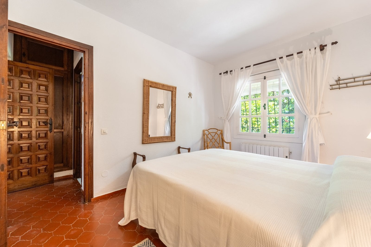 Huis te koop in Marbella | 4 slaapkamers H5490340