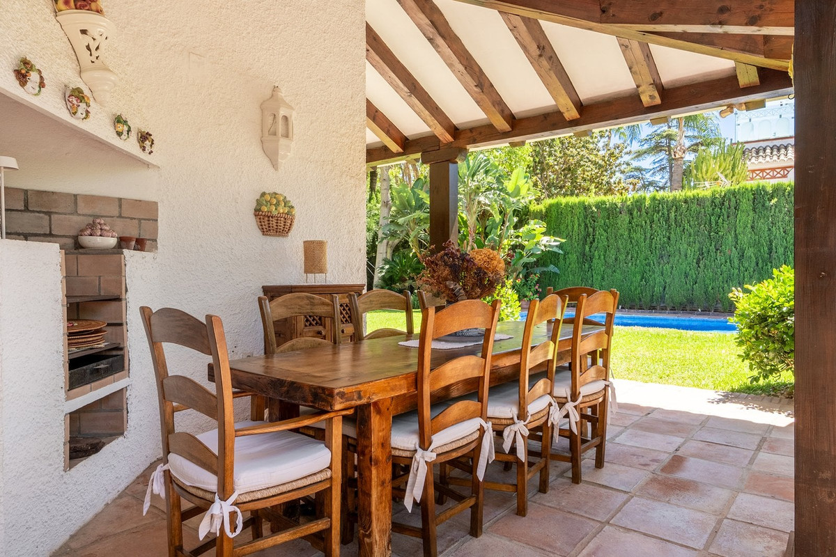 Huis te koop in Marbella | 4 slaapkamers H5490340