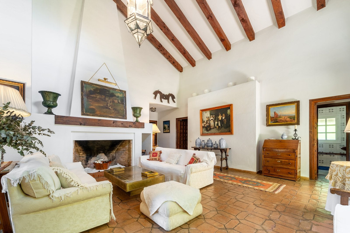 Huis te koop in Marbella | 4 slaapkamers H5490340