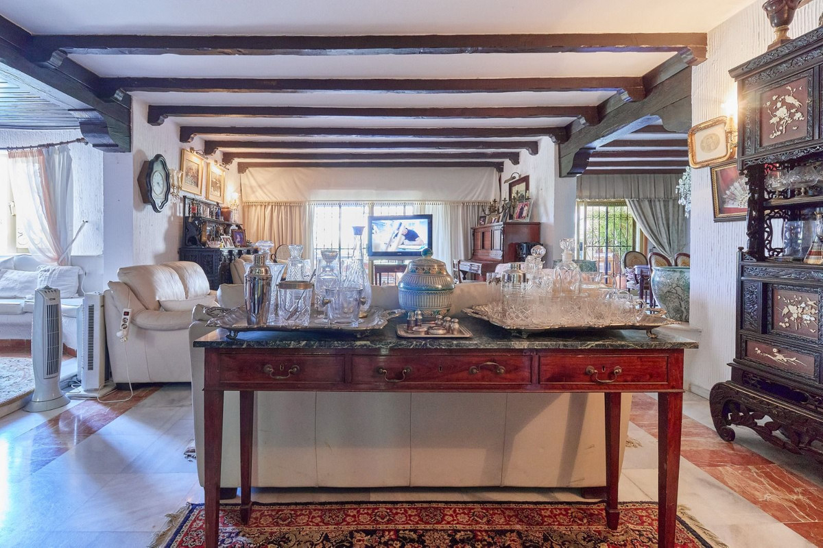 Huis te koop in Marbella | 8 slaapkamers H5492293