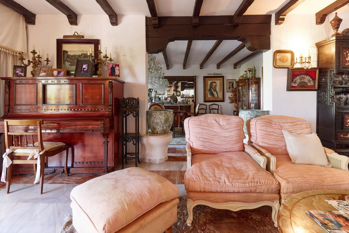 Huis te koop in Marbella | 8 slaapkamers H5492293