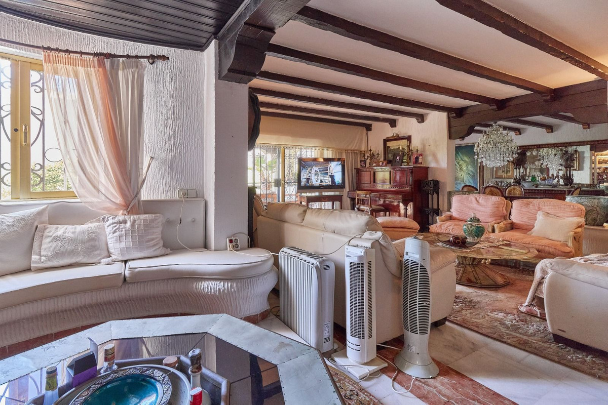 Huis te koop in Marbella | 8 slaapkamers H5492293