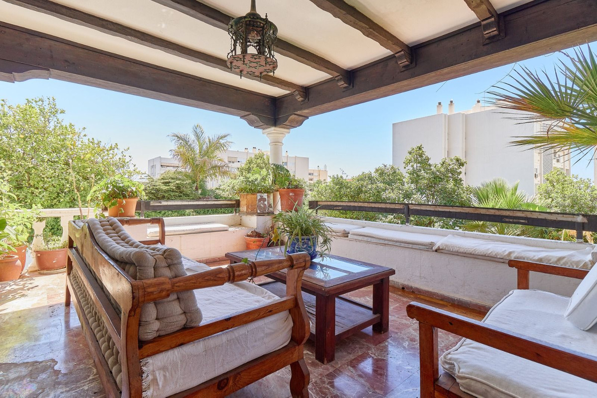 Huis te koop in Marbella | 8 slaapkamers H5492293