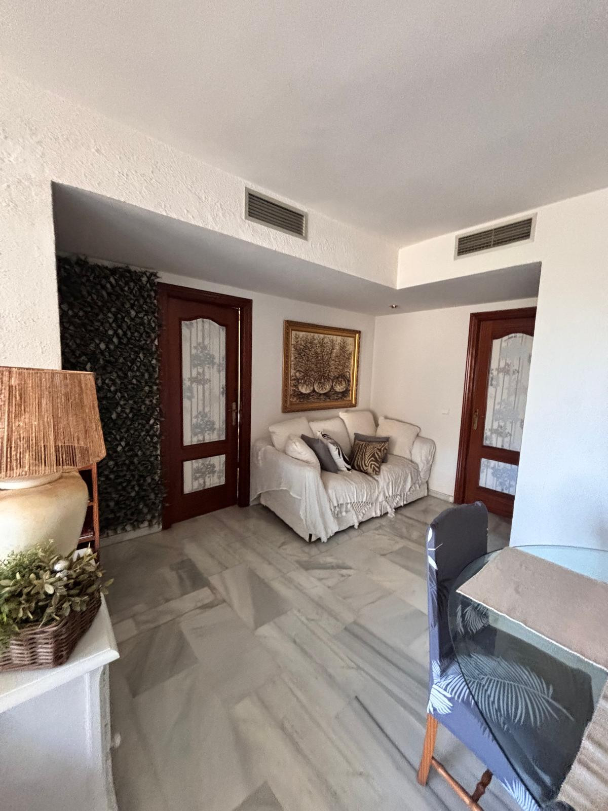 Appartement te koop in Marbella | 3 slaapkamers H5494561