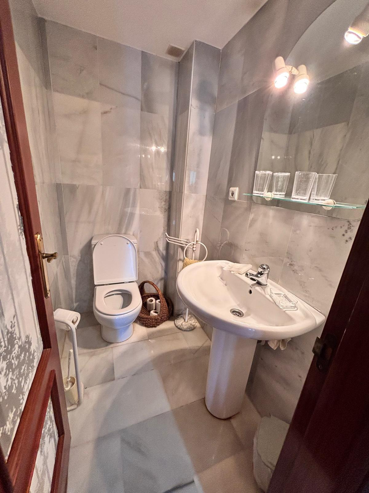 Appartement te koop in Marbella | 3 slaapkamers H5494561