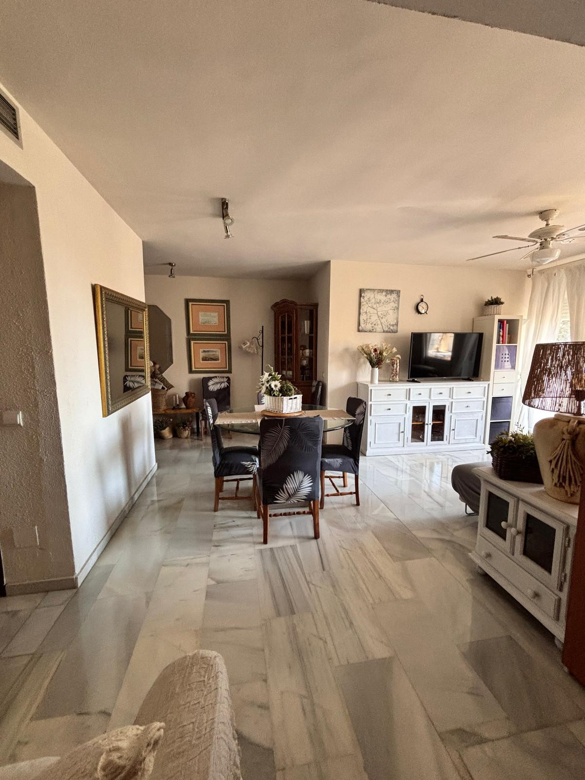 Appartement te koop in Marbella | 3 slaapkamers H5494561