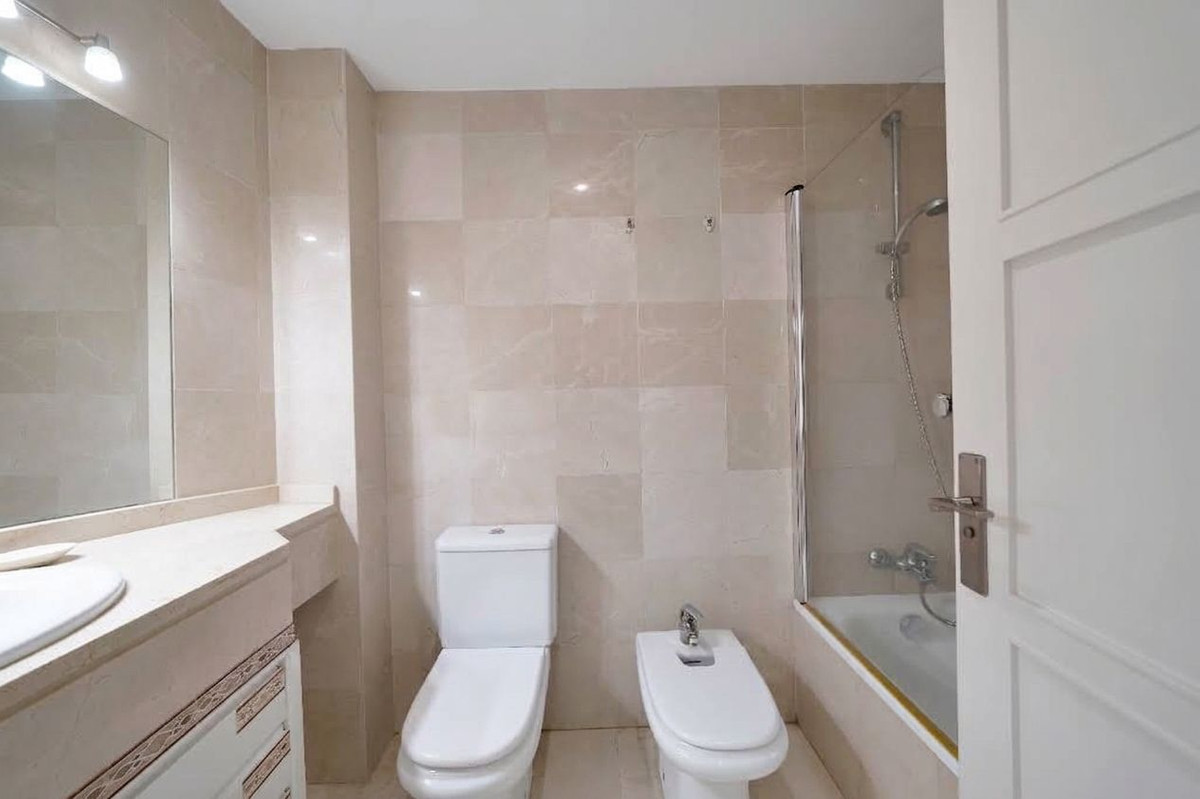 Appartement te koop in Marbella | 2 slaapkamers H5494849