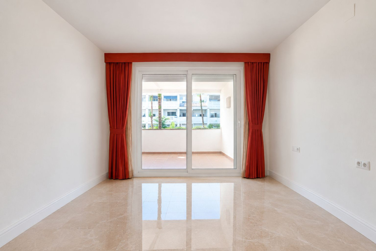 Appartement te koop in Marbella | 2 slaapkamers H5494849