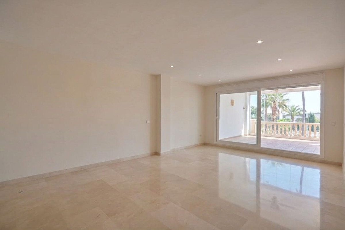 Appartement te koop in Marbella | 2 slaapkamers H5494849